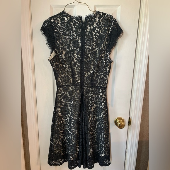 H&M Black lace V-Neck Dress - Picture 3 of 4